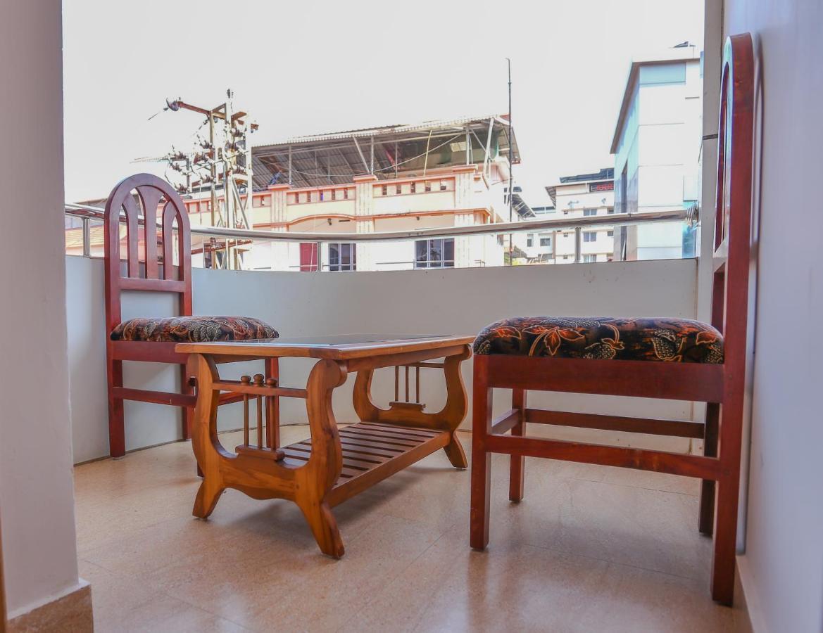 Hare Krishna Inn Guruvāyūr Exteriér fotografie